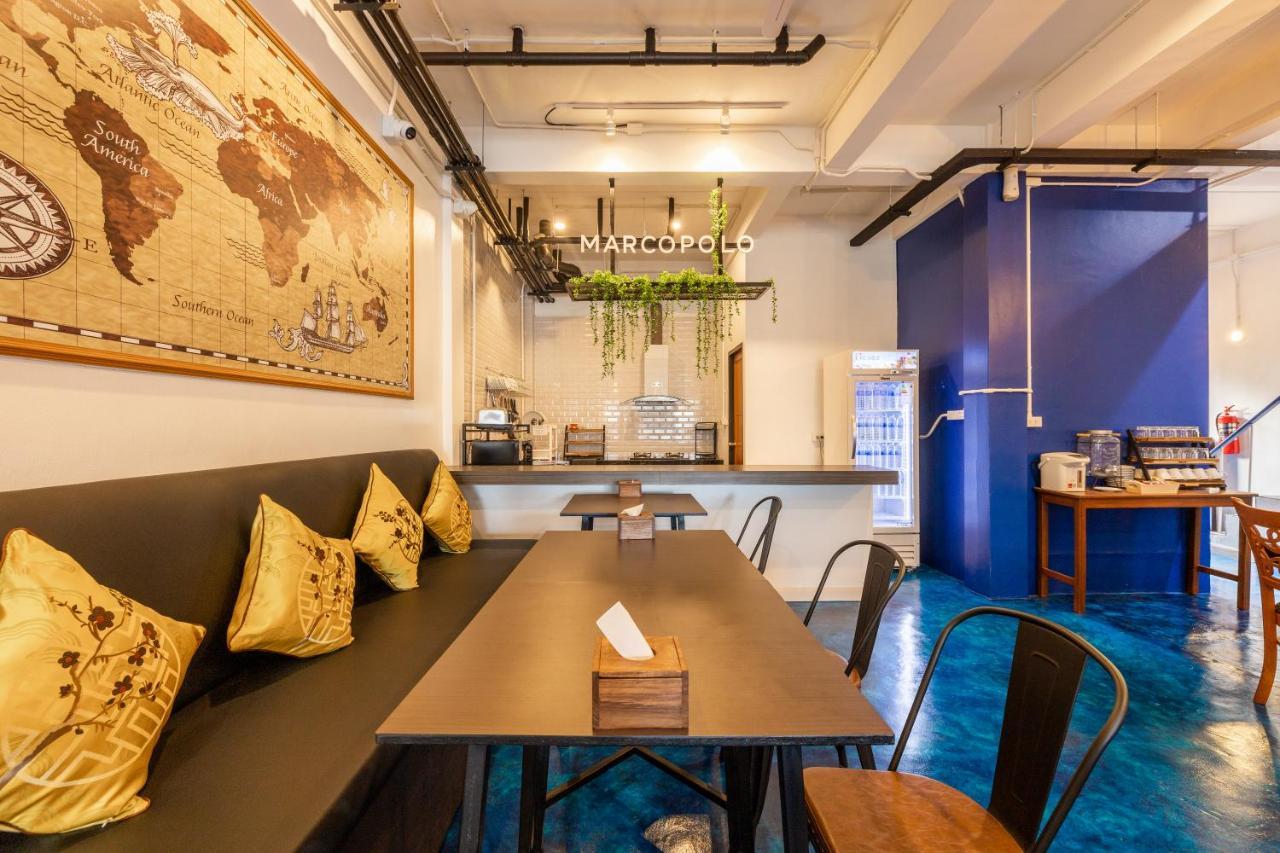Marco Polo Phuket Poshtel & Bistro Pansiyon Dış mekan fotoğraf