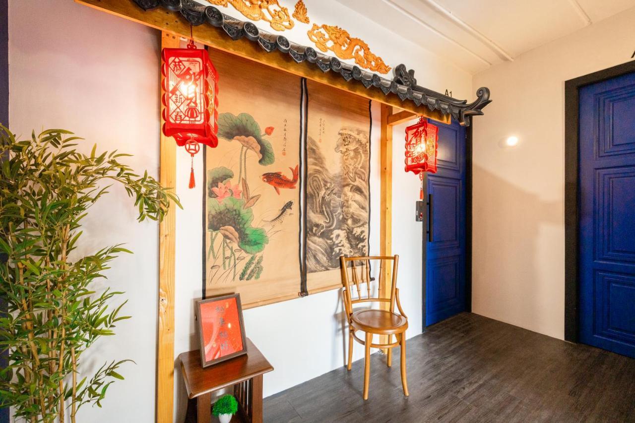 Marco Polo Phuket Poshtel & Bistro Pansiyon Dış mekan fotoğraf