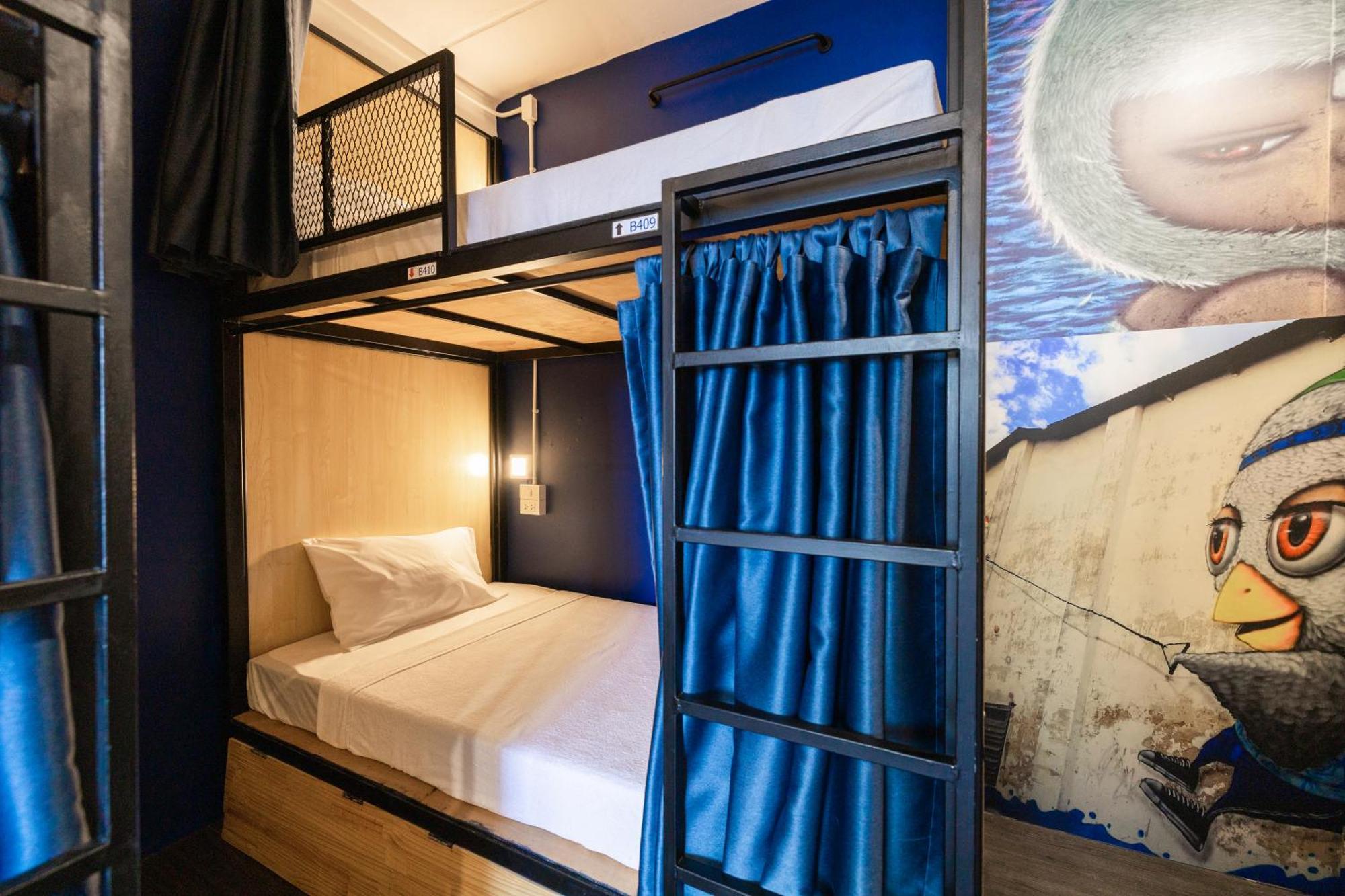 Marco Polo Phuket Poshtel & Bistro Pansiyon Oda fotoğraf